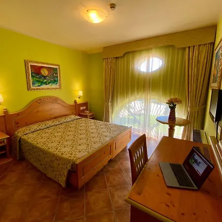 Ξενοδοχείο Ca Rocca Relais 3*