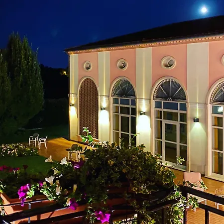 Ca Rocca Relais Szálloda