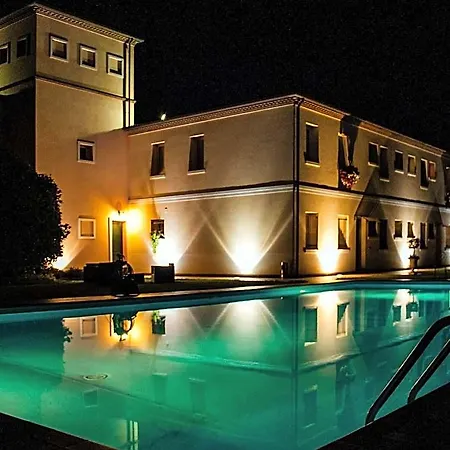 Ca Rocca Relais מונסליצ'ה