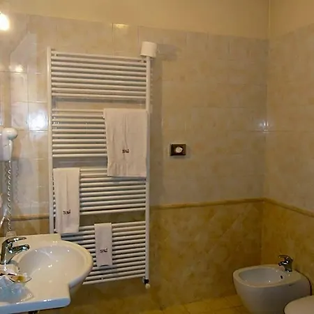 Ca Rocca Relais מלון