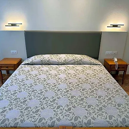 Ca Rocca Relais Ξενοδοχείο 3*