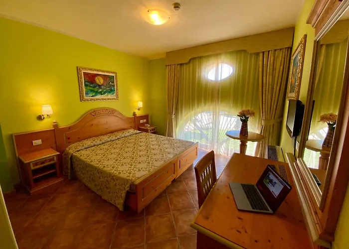 Otel Ca Rocca Relais 3*